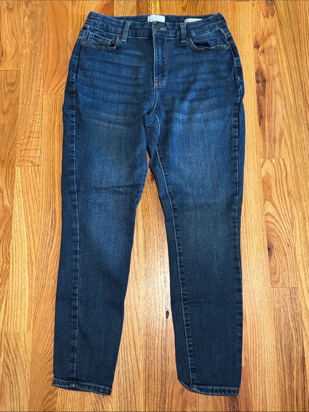 True Craft size 6 Women’s Dark Wash Stretch Jeans - Curvy High Rise Skinny